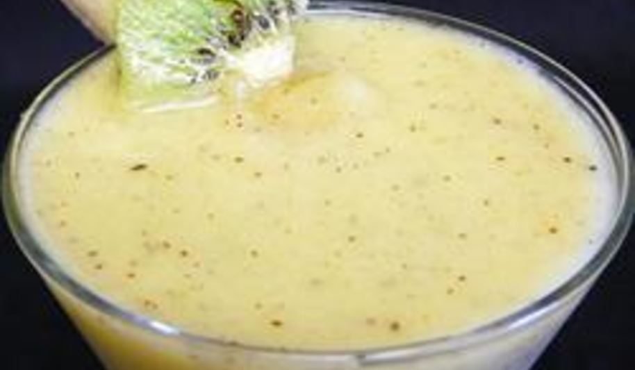 Рецепт тропического смузи — фруктового коктейля