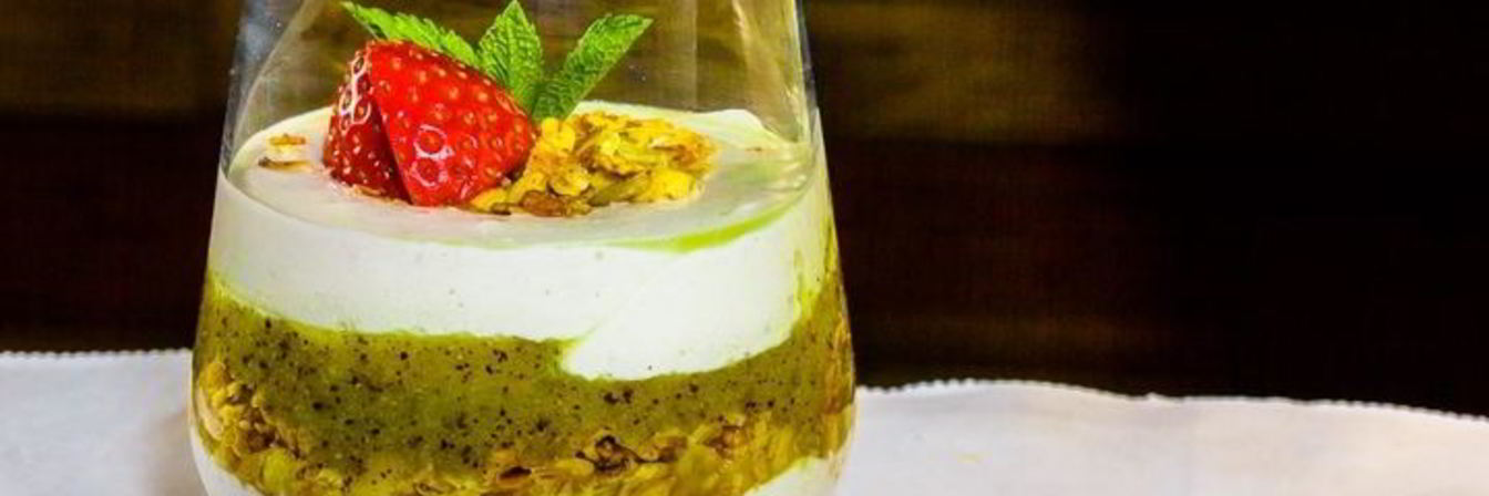 Творожный мусс с фруктовым смузи