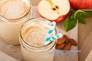 Яблочно-банановый смузи с корицей