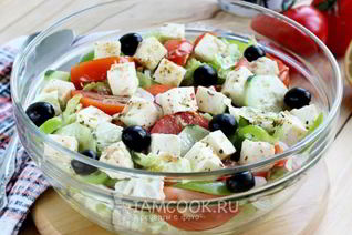 Греческий салат с пекинской капустой