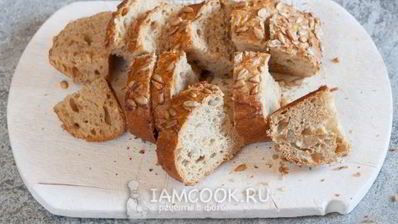 греческий салат с сухариками