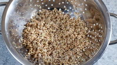 салат с проростками гречки