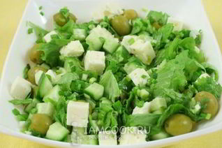 Салат Зеленый греческий с брынзой