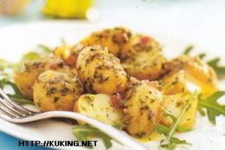 Итальянский картофельный салат с оливковым маслом