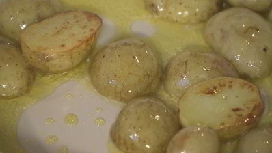 картофельный салат с авокадо и домашним майонезом