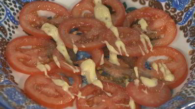 картофельный салат с авокадо и домашним майонезом