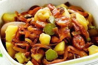 Картофельный салат с беконом, без майонеза