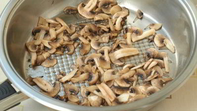 картофельный салат с фасолью и шампиньонами