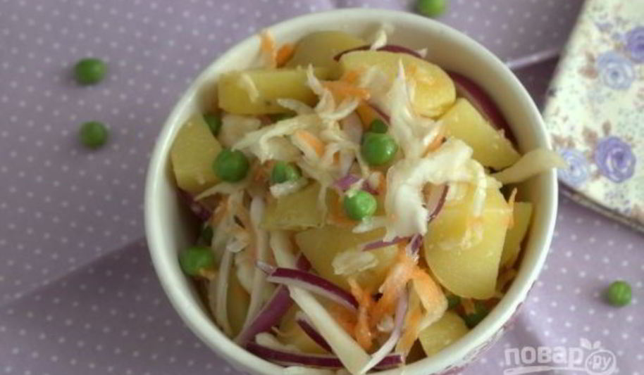 Рецепт картофельного салата с квашеной капустой
