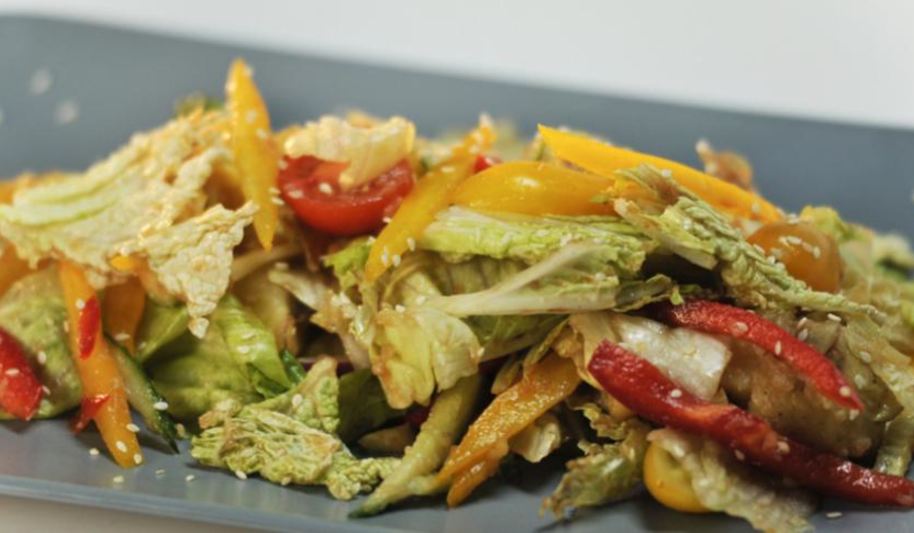 Рецепт картофельного салата с луково-чесночной заправкой