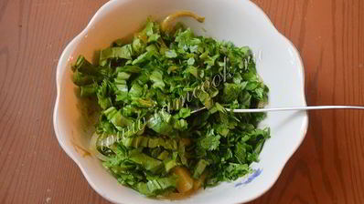 картофельный салат с щавелем