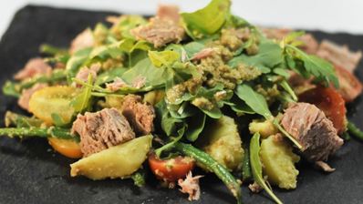 картофельный салат с зеленой фасолью