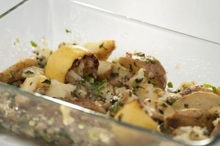 Салат из картофеля с печеными лимонами