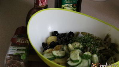 салат из молодого картофеля со стручковой фасолью