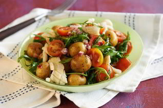 Салат из молодого картофеля