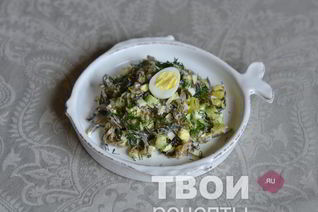 Салат с картофелем и морской капустой