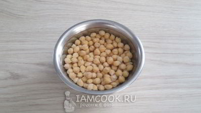 салат с картофелем и нутом