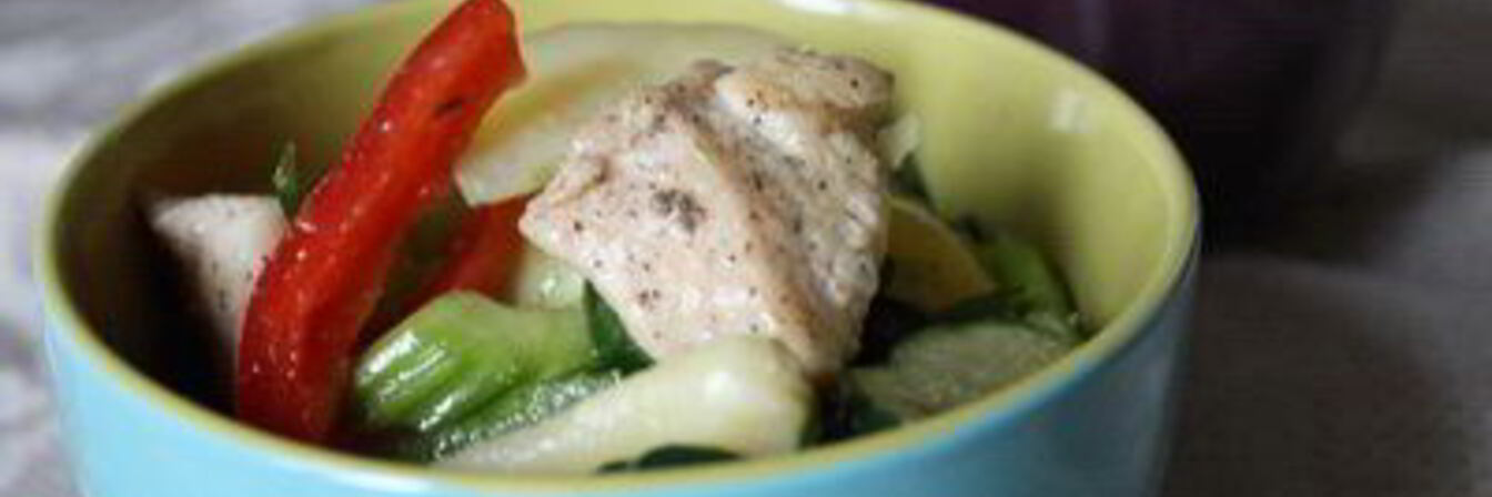 Салат с молодым картофелем и курицей