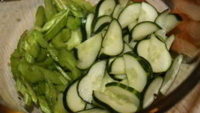 салат с молодым картофелем и курицей