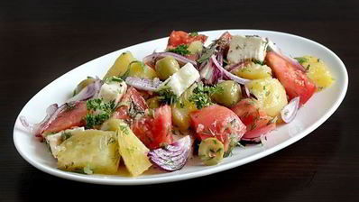 теплый салат с картофелем