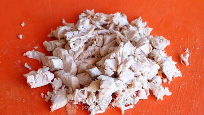 классический салат оливье с курицей