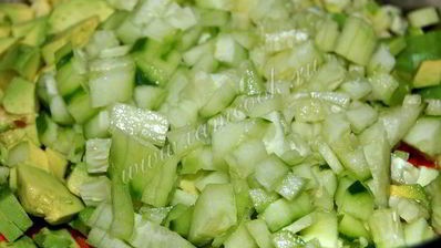 оливье с авокадо и семгой