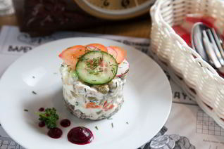 Оливье с курицей