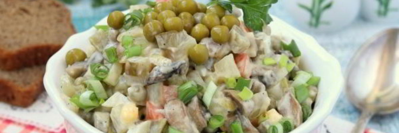 Оливье с шампиньонами