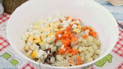 оливье с шампиньонами