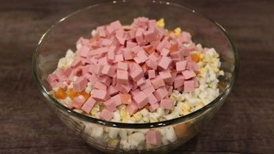 оливье в ветчине