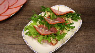 оливье в ветчине