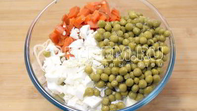 салат оливье с семгой