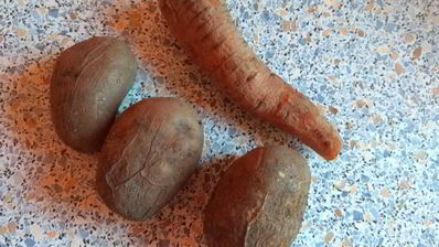 салат оливье в майонезном блинчике