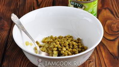 салат-закуска оливье в ветчине