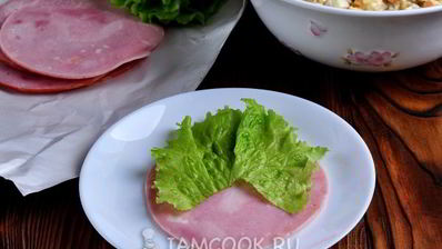 салат-закуска оливье в ветчине