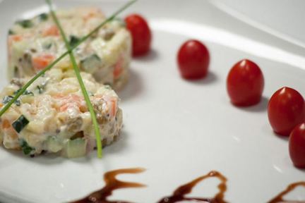 Вегетарианский салат Оливье