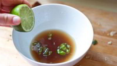 овощной салат с курицей