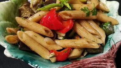 паста-салат с запеченными овощами