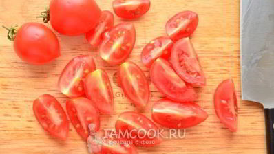 постный салат с маринованными грибами