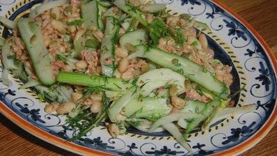 салат из тунца и фасоли с фенхелем