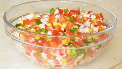 салат клеопатра с курицей и крабовыми палочками