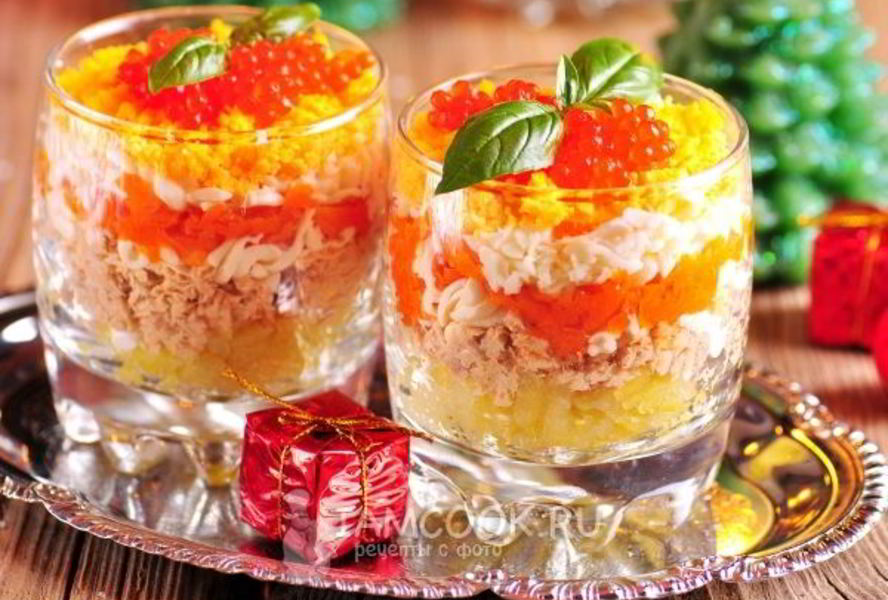 Салат Мимоза новогодний