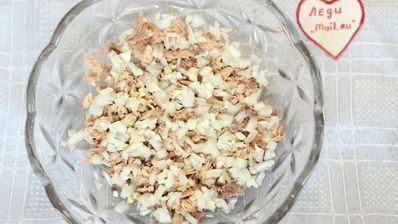 салат мимоза с консервированной горбушей