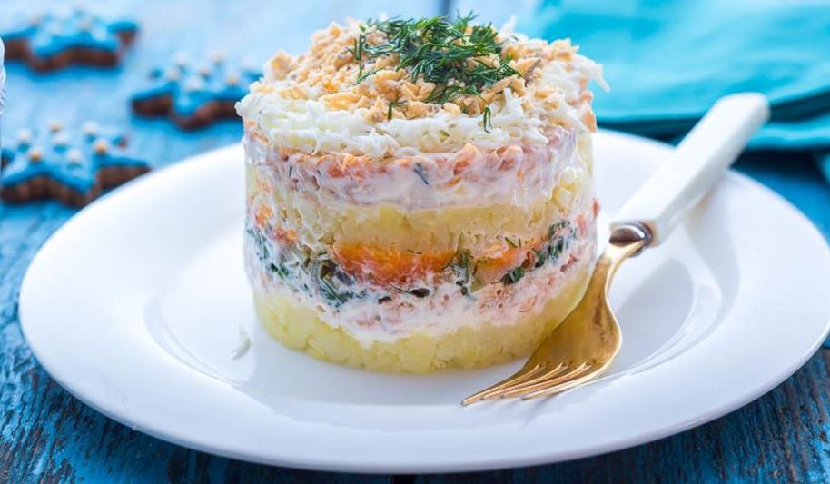 Рецепт салата мимоза с консервированной рыбой