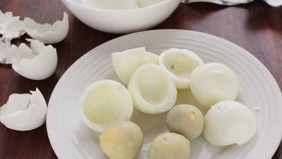 салат мимоза с сыром и сливочным маслом