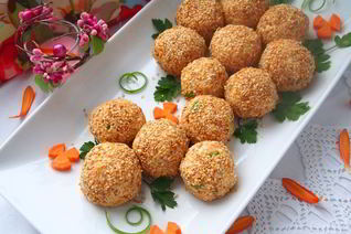 Салатные шарики мимоза