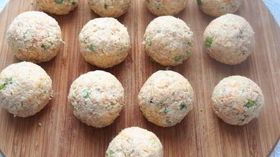 салатные шарики мимоза