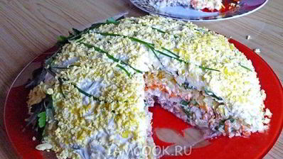 слоеный салат мимоза
