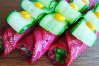 Блинчики свекольные Селедка под шубой