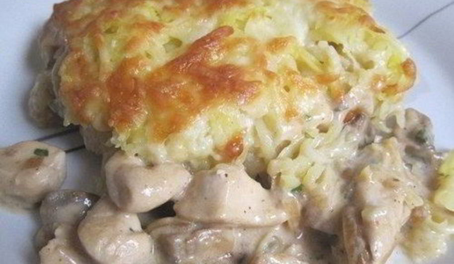 Рецепт курицы с грибами под шубой из картофеля